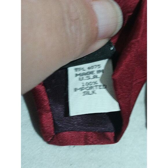 Evan Picone Sport 100% Imported Silk Made In USA Maroon Blue 18 Hole Golf Print - Picture 7 of 10